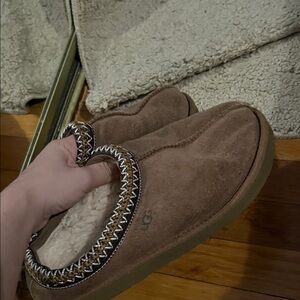 Ugg Tasman slippers